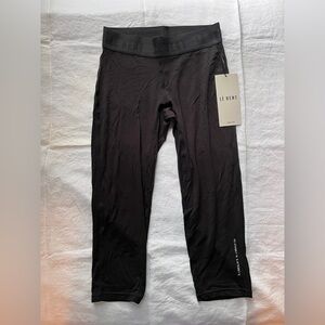 NWT Le Bent Merino Wool Baselayer Core Lightweight 3/4 length Bottom Black